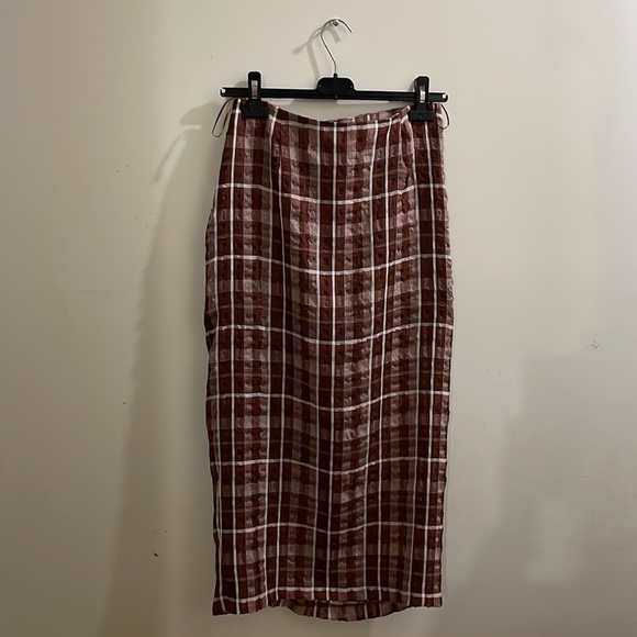 Zara long skirt with slit and hidden skirt - Picture 2 of 5